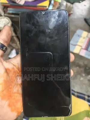 Vivo Y04 (Used)