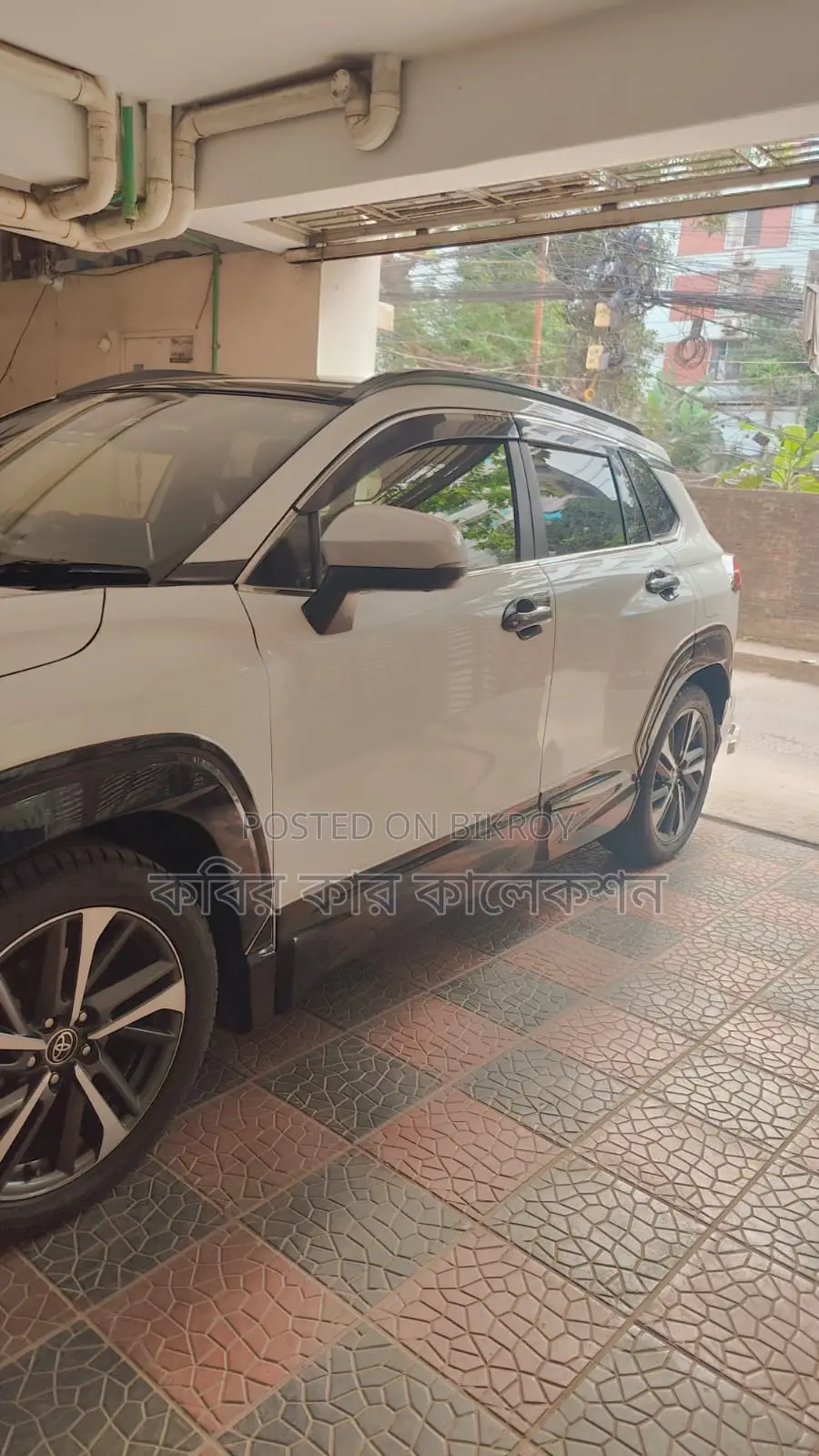 Toyota Corolla Cross hybrid 2021