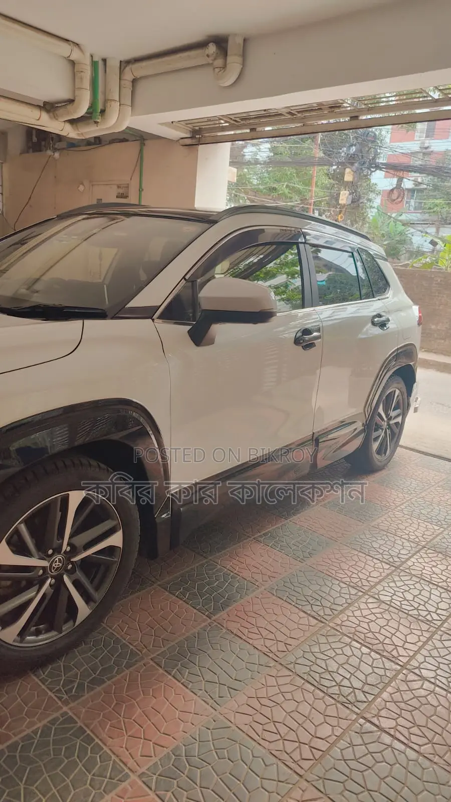 Toyota Corolla Cross hybrid 2021