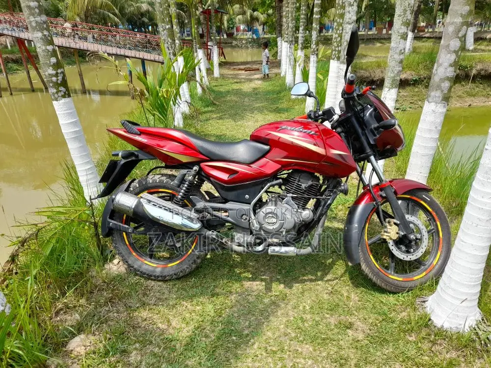 Bajaj Pulsar 150 2018