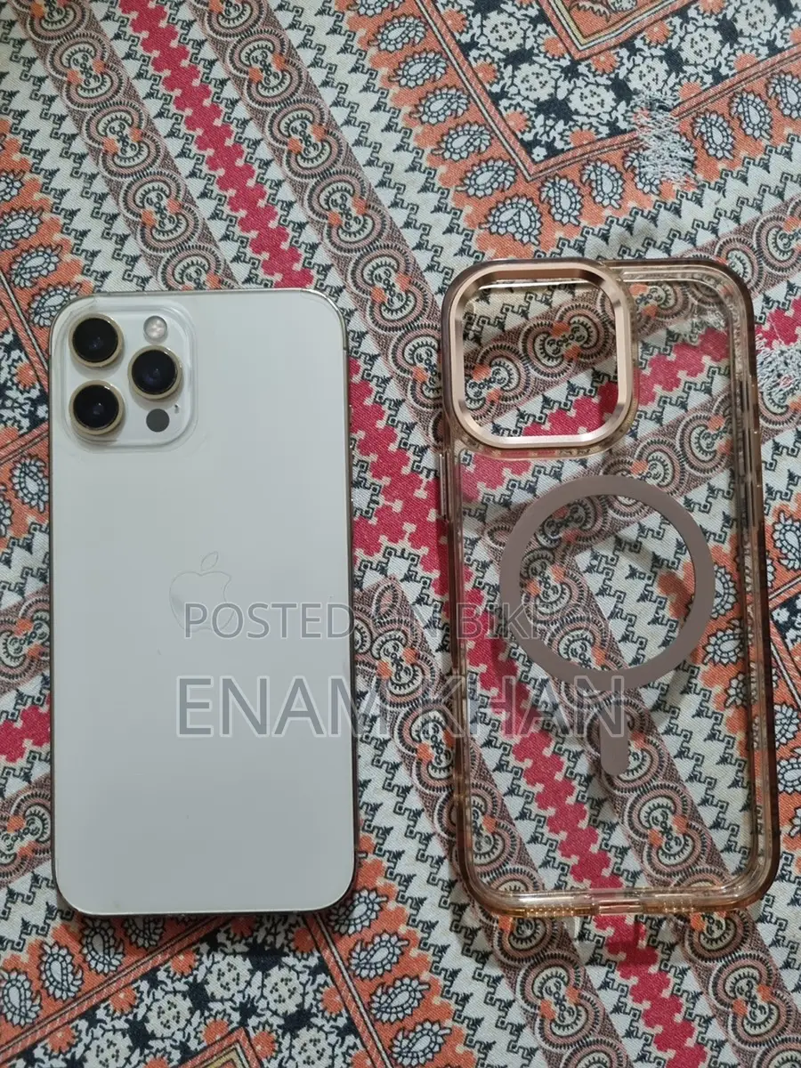 Apple iPhone 12 Pro Max . (Used)