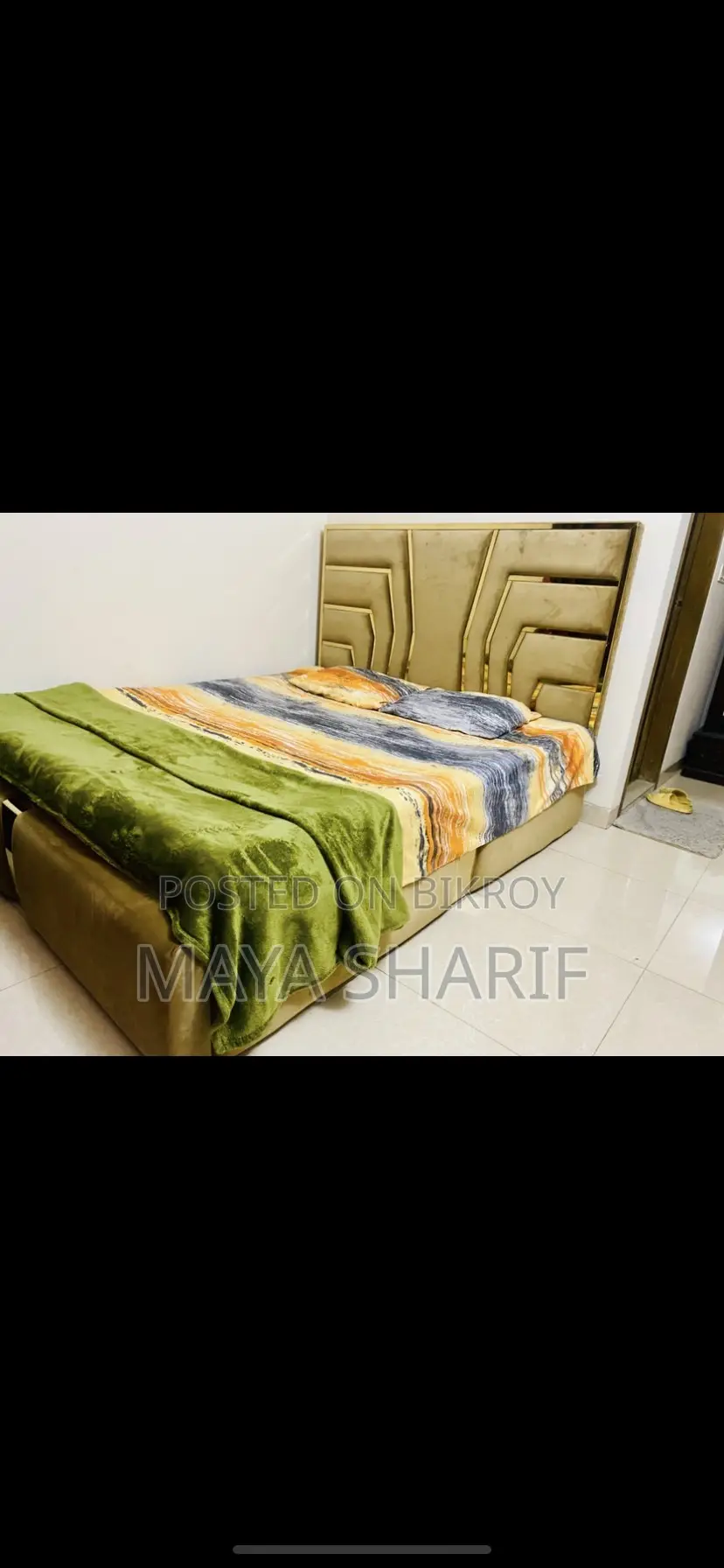 Royal King Size Bed with Mattress for Sale