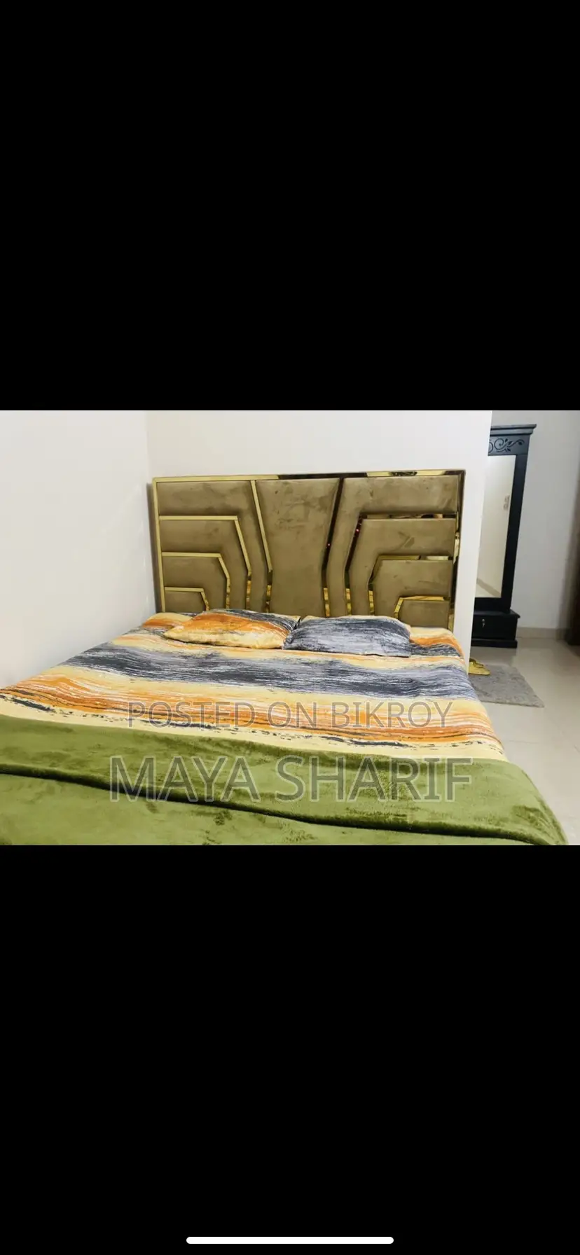 Royal King Size Bed with Mattress for Sale