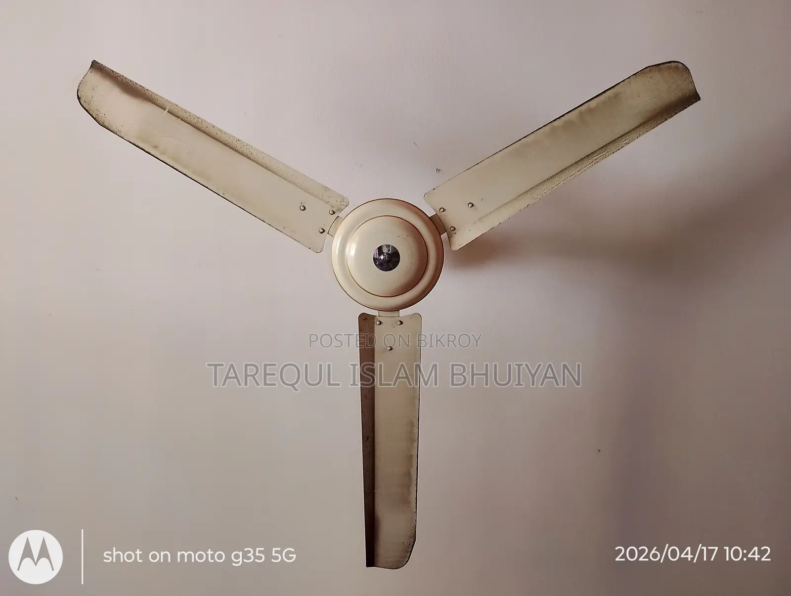 "ভাল অবস্থার অরিজিনাল ইলেকট্রিক ফ্যান বিক্রয় – কম দামে"