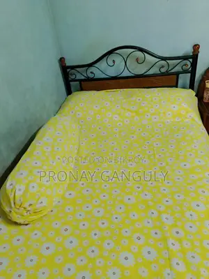 রড আয়রনের খাট বিক্রয় করা হবে