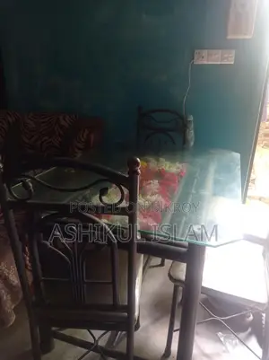 Used 1 Draining Table And Chairs 4 Pis