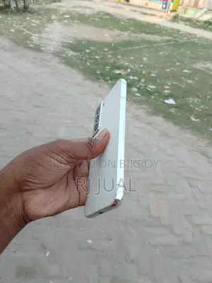 Samsung Galaxy S22 Plus . (Used)