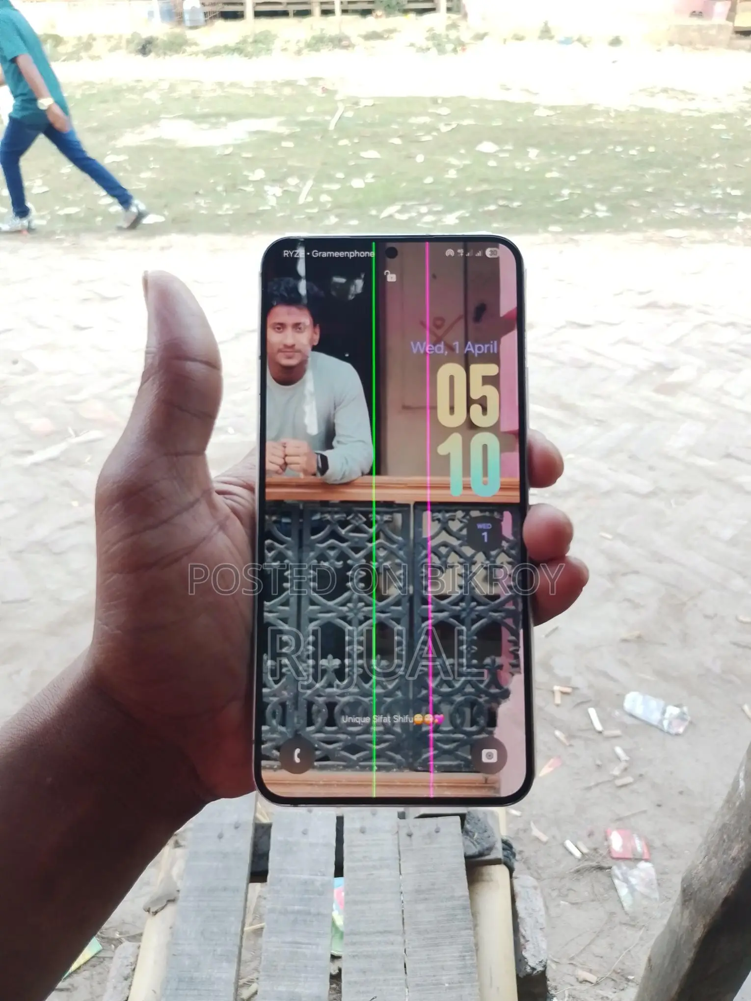 Samsung Galaxy S22 Plus . (Used)
