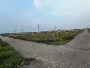 N-Ext Block 5 katha south face Plot for sale