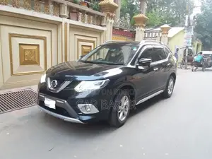 Nissan X-Trail 7-Seater Sunroof 2.0L 2014 Black