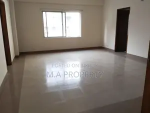 UNFINISHED FLAT FOR RENT IN GULSHAN I