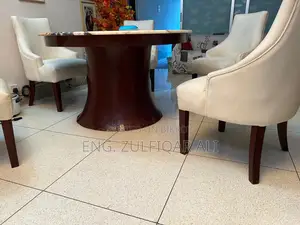 নিজস্ব ডিজাইনের ডাইনিং টেবিল গ্রানাইট মার্বেল টপ। প্রায় নতুন।