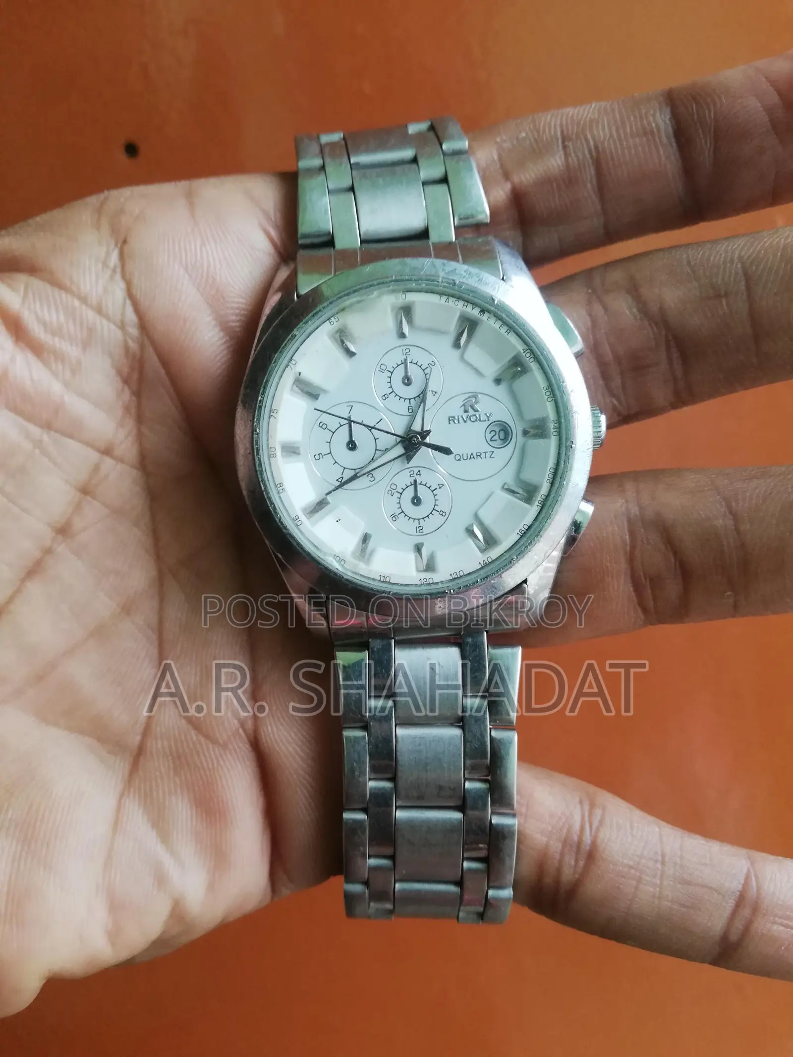 Rivoly Quartz Watch