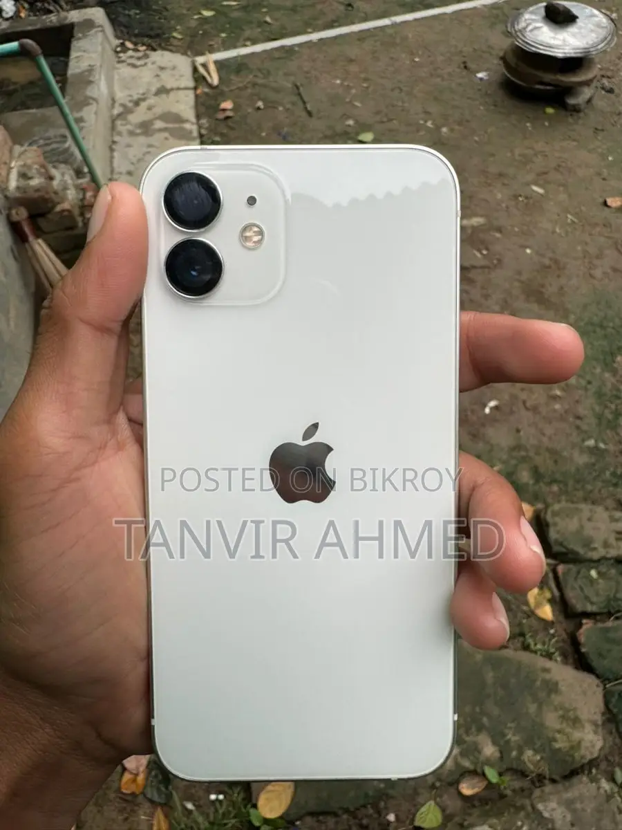 Apple iPhone 12 . (Used)
