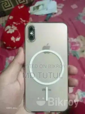 Apple iPhone XS (Used)