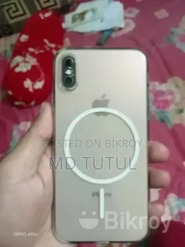 Apple iPhone XS (Used)