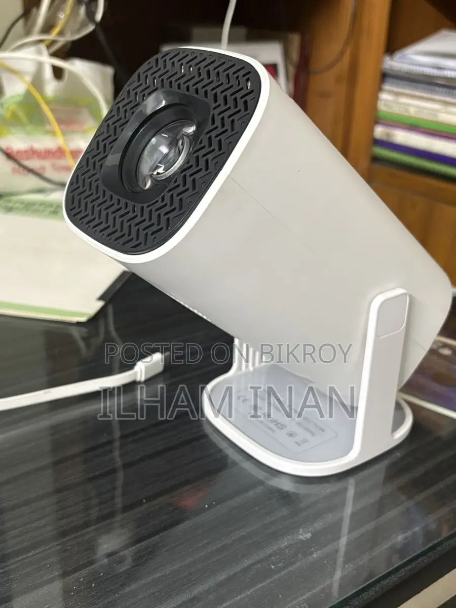 Hy 400 প্রজেক্টর