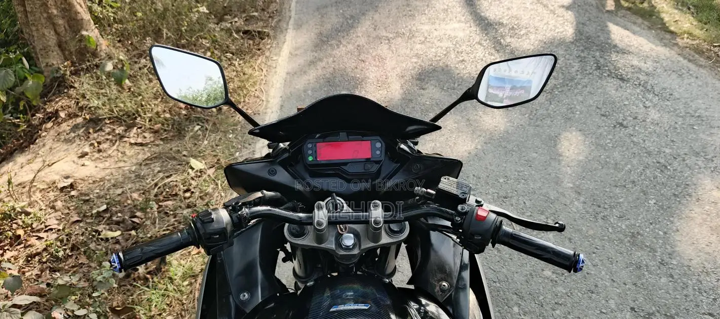 Yamaha Fazer 2017