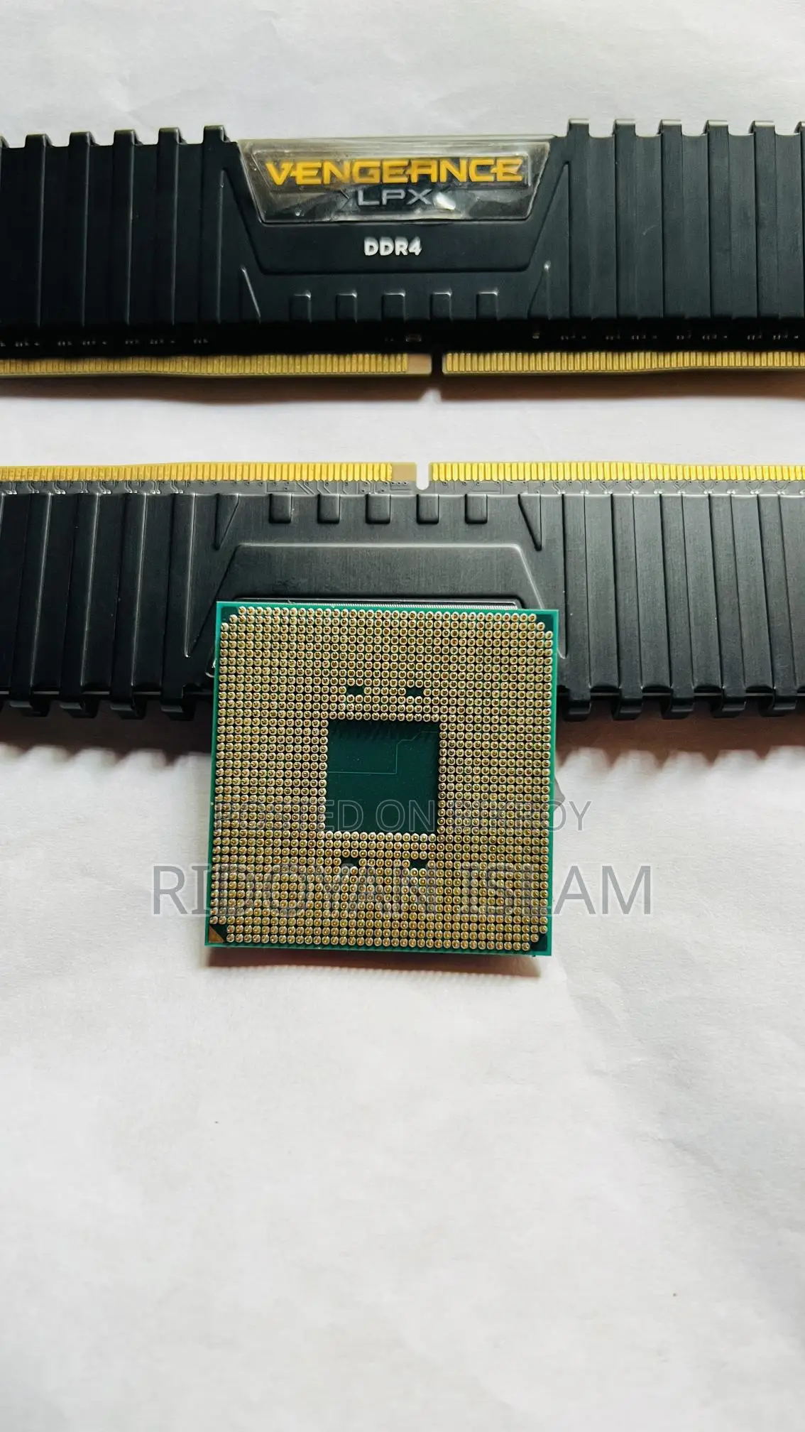 AMD RYZEN 7 4700G PROCESSOR WITH RADEON GRAPHICS
