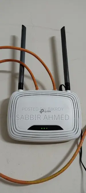 Selling Tp-link Router, Model: Tl-wr841n