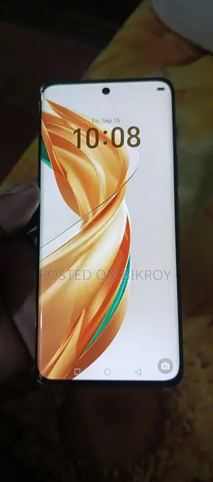 Huawei Honor 8+8=256 gb (Used)
