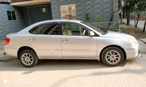 Toyota Premio car 2006