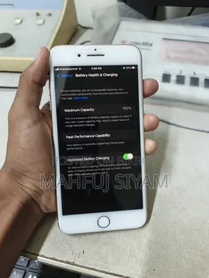 Apple iPhone 8 Plus (Used)