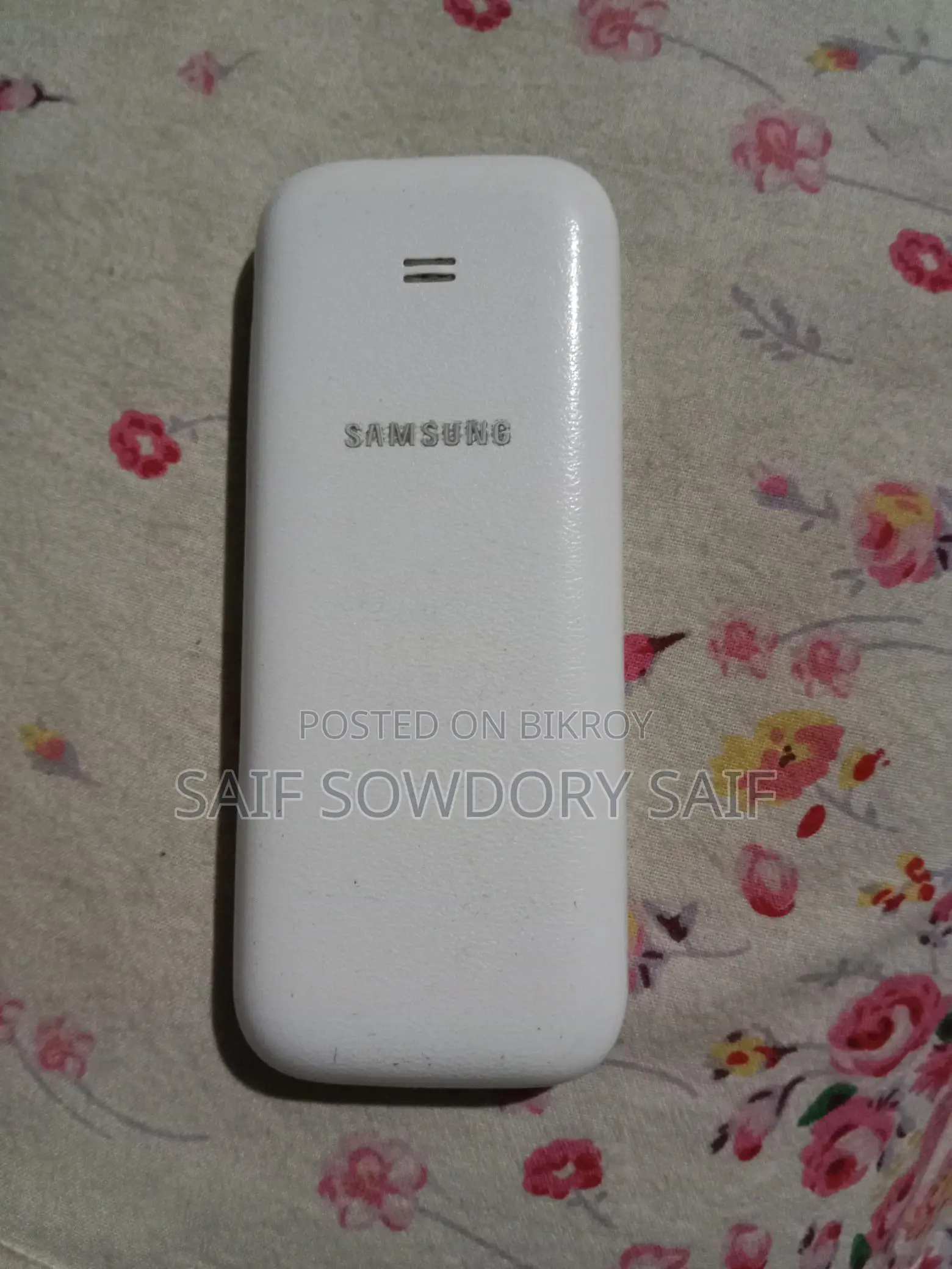 Samsung Guru Music 2 . (Used)