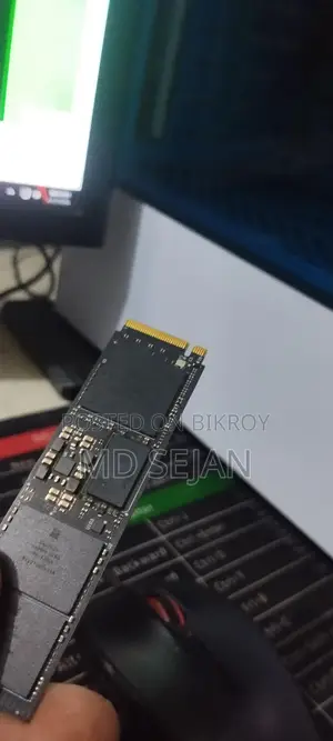 512 GB WD SSD Gen 4