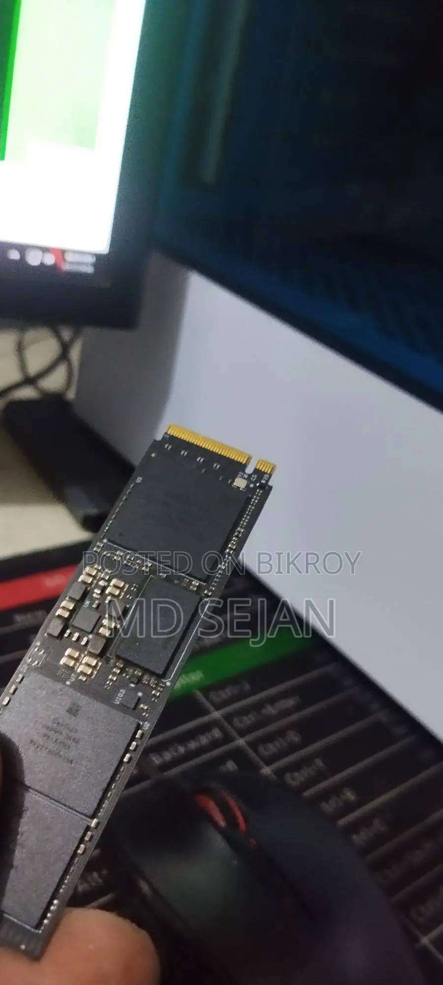 512 GB WD SSD Gen 4