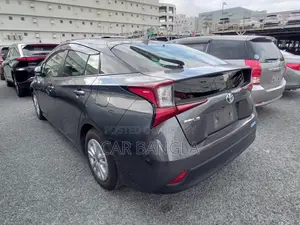 Toyota Prius S SAFETY PLUS 2 2021