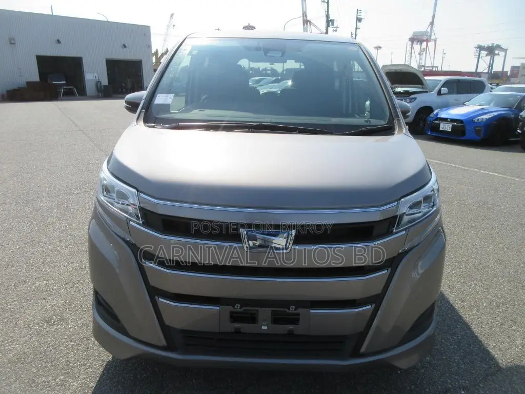 Toyota Noah X GRAY COLOUR 2021