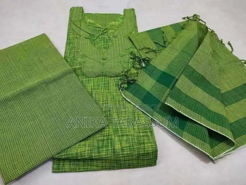 Tant Three-Piece Set