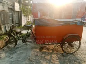 Fuchka Chatpati Cart