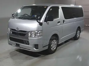 Toyota Hiace GL DUAL AC 2021