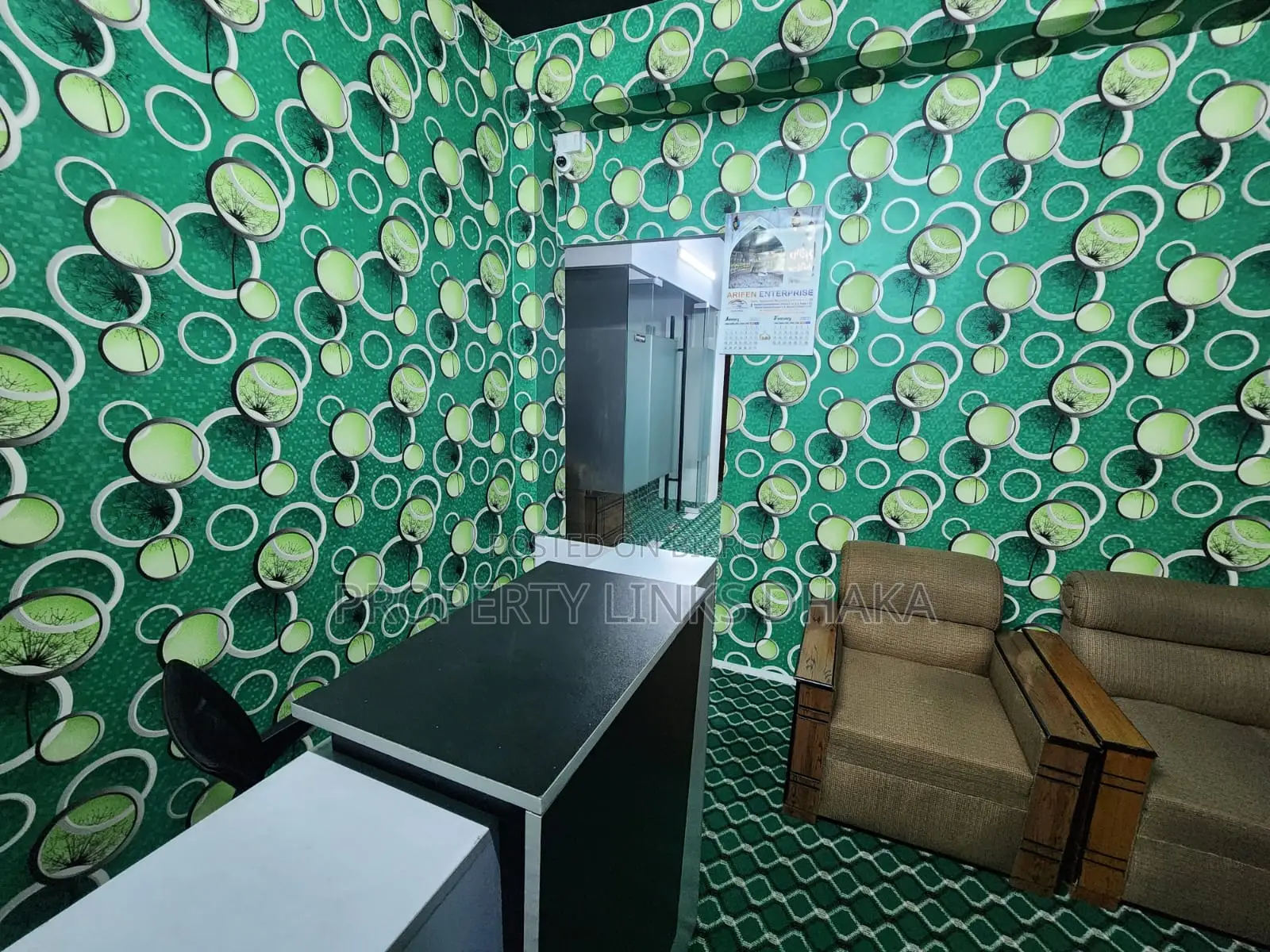 Full furnished office space for rent