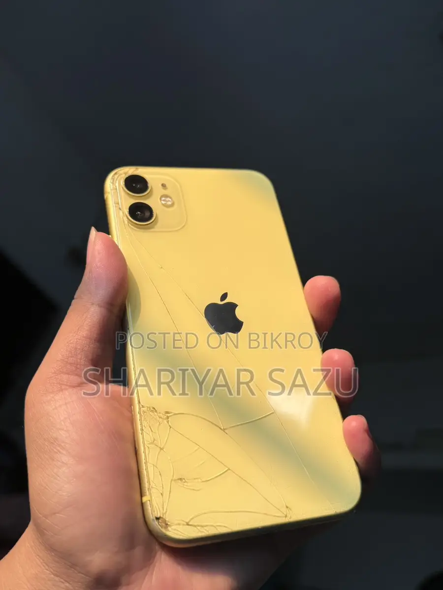 Apple iPhone 11 (Used)