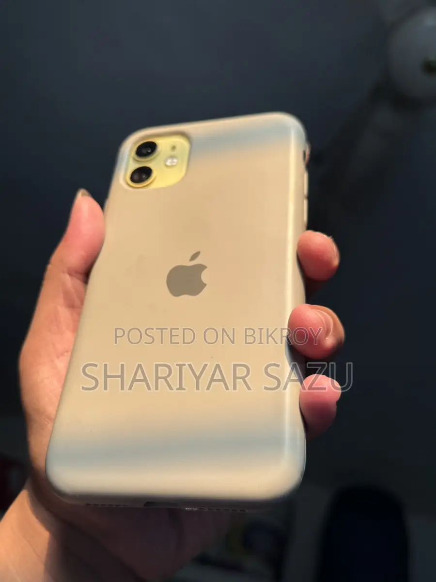 Apple iPhone 11 (Used)