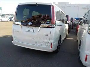Toyota Esquire GIP Pack. 2020