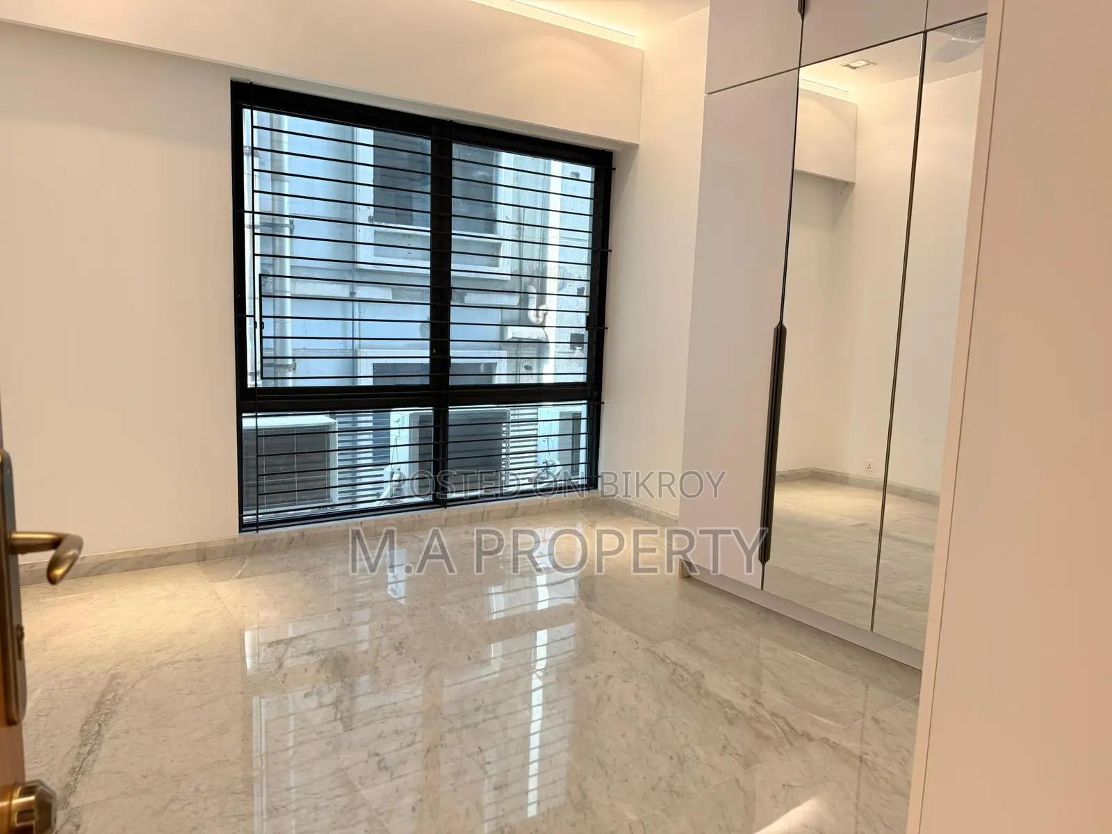 Semi-furnished apartment for rent in Gulshan