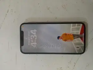 Apple iPhone 12 (Used)