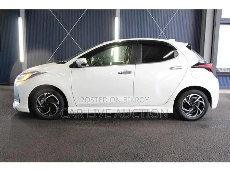 Toyota Yaris Hybrid 2021