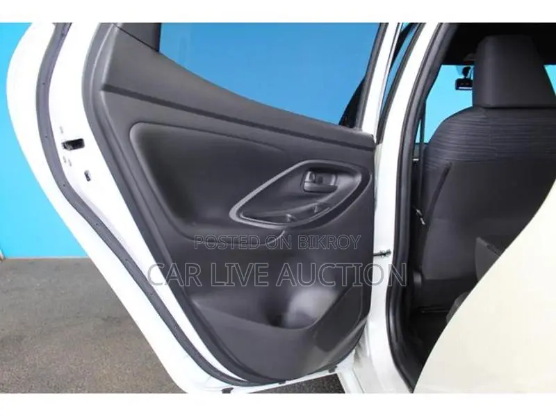 Toyota Yaris Hybrid 2021