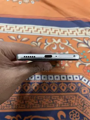 Tecno Camon 40 Pro 8/256 (Used)