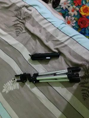 Video Graphy Stand