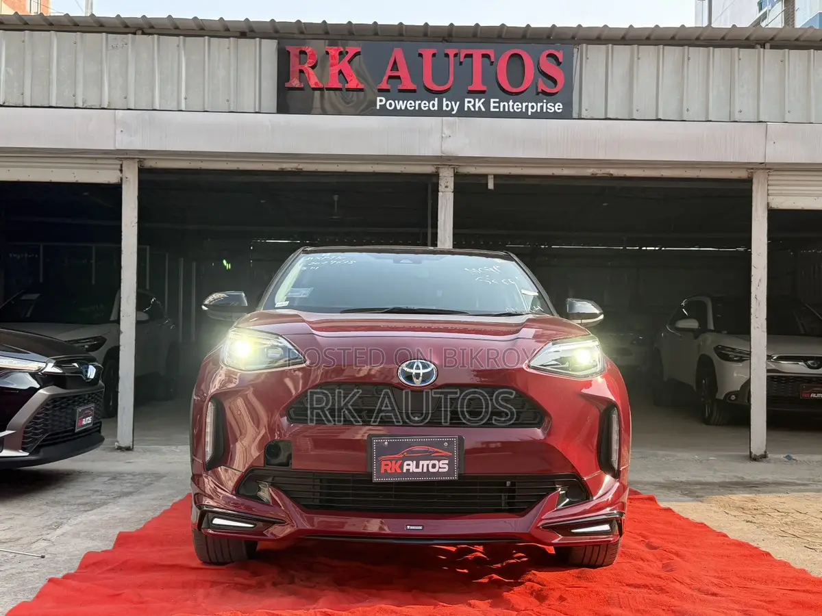 Toyota Yaris Cross 2021 Red