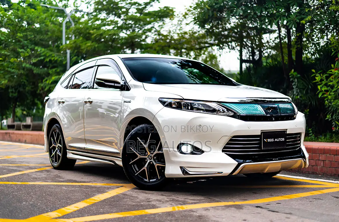 Toyota Harrier 2016