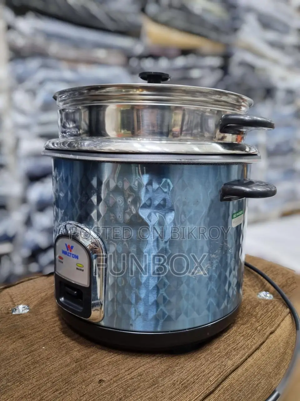 Walton 2.2L Rice Cooker – 32% OFF Minor Dent Full Performance Guaranteed