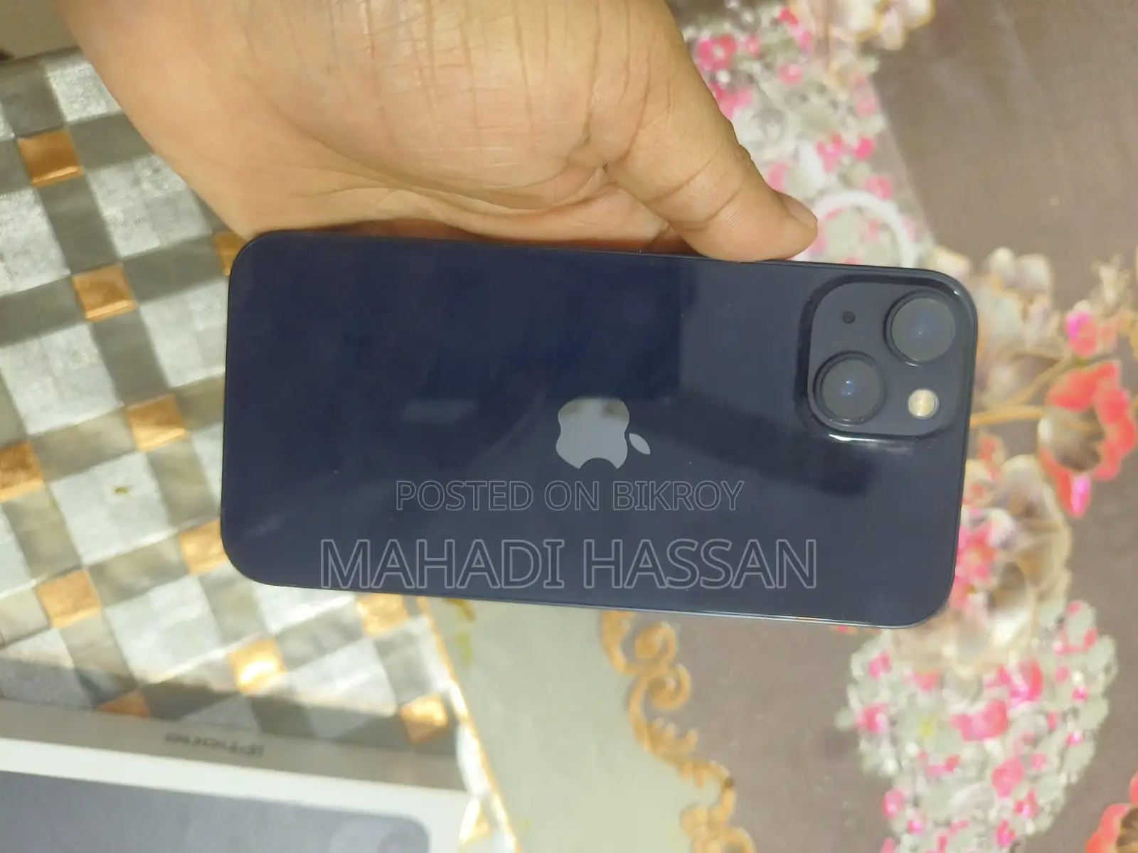 Apple iPhone 13 (Used)