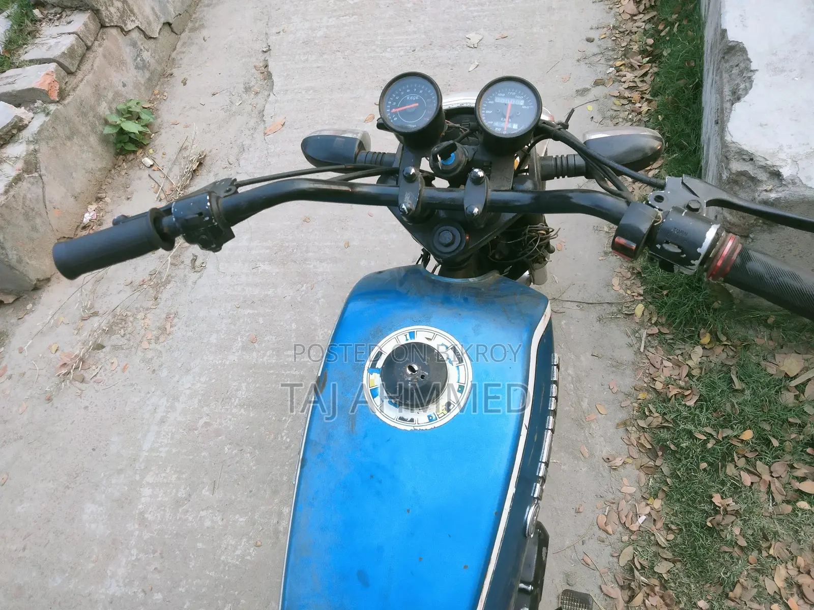 Suzuki AX4 . 1984